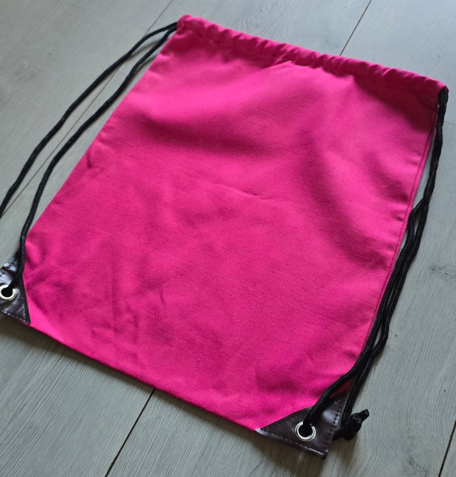Roze gymtas / rugzakje met trekkoord, Overige merken, Gebruikt, 25 tot 40 cm, Ophalen of Verzenden