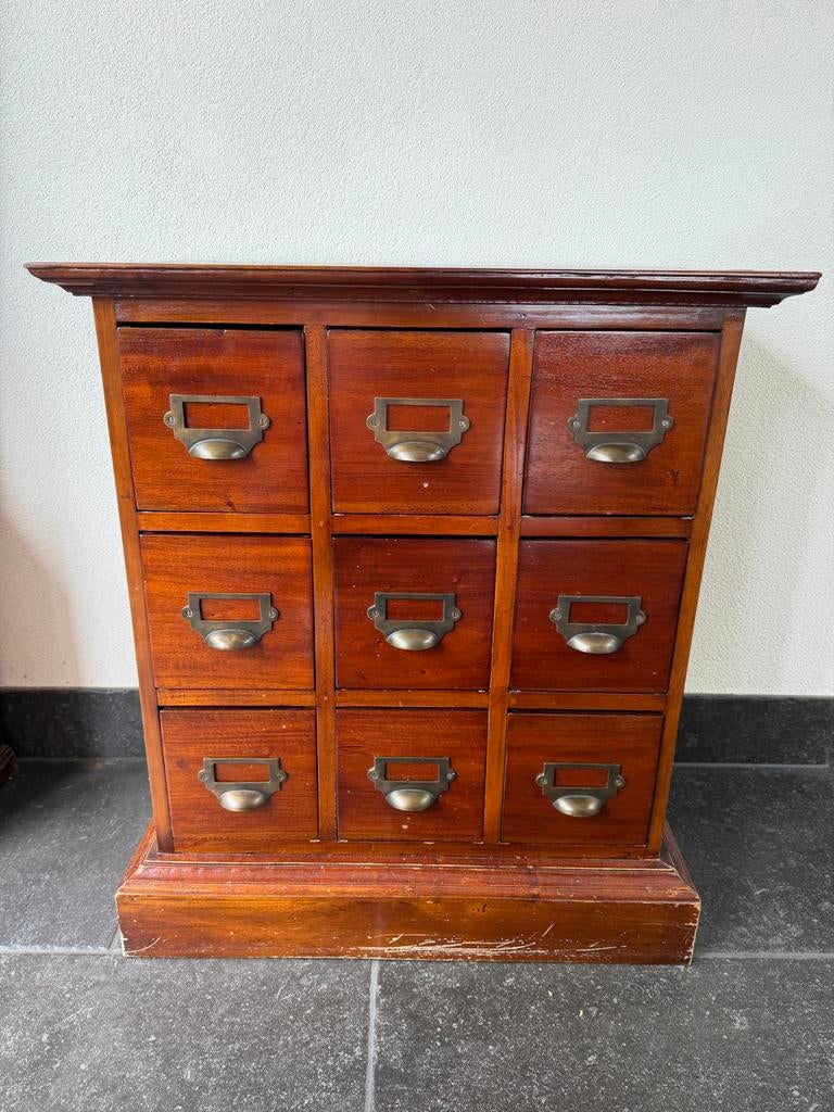 Apothekers kastje met 9 lades, Antiek en Kunst, Antiek | Woonaccessoires, Ophalen of Verzenden