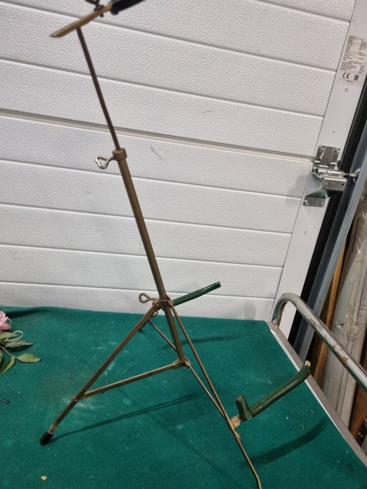 gitaarstandaard / cello vintage metaal, Ophalen of Verzenden, 'T Olde Gre-j, Info@toldegrej.nl, Endepoelstraat 20f Didam