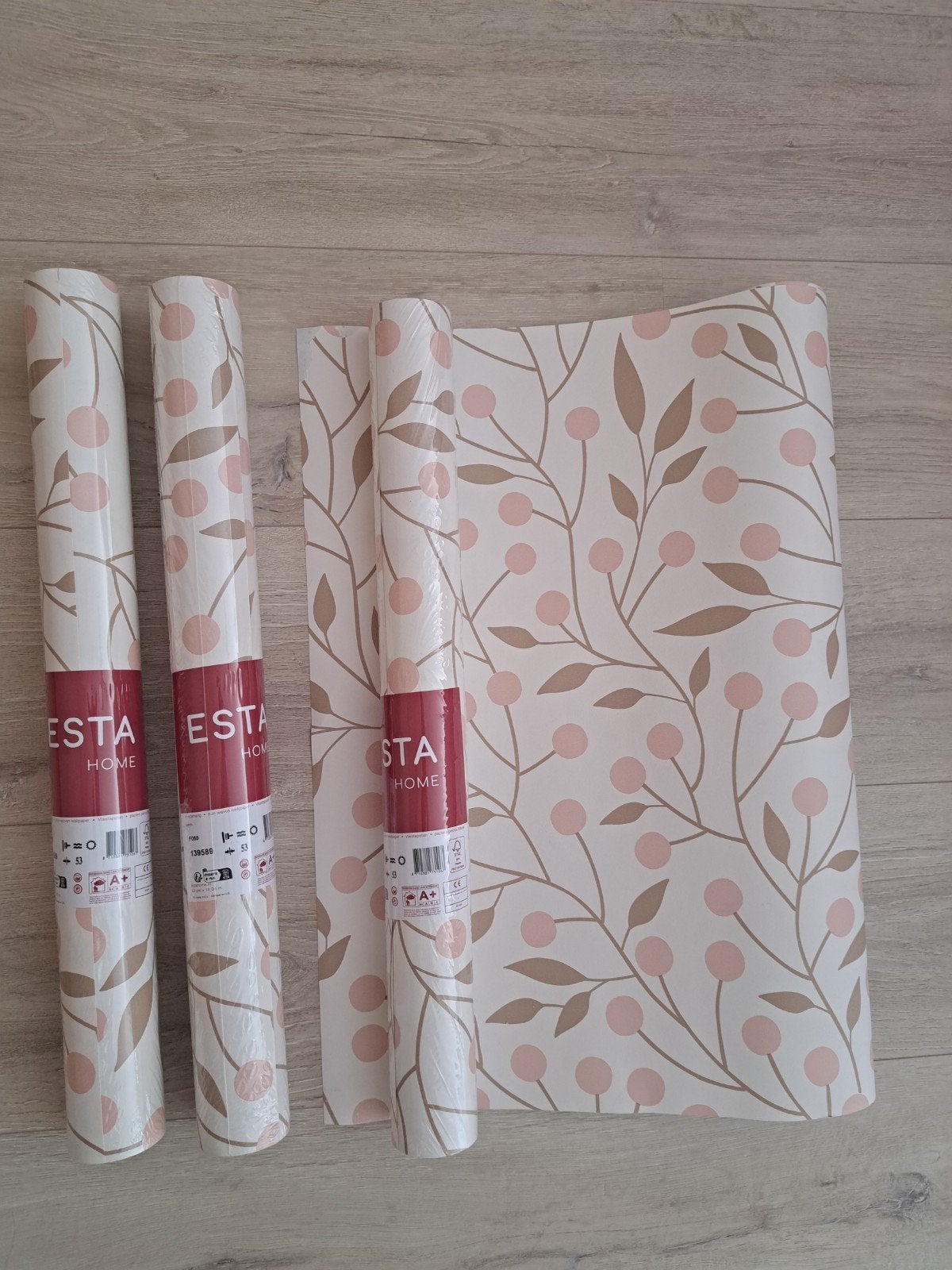 Esta Home bloemenbehang 4 rollen, Ophalen, Scandinavisch, Bloemen, Meerkleurig