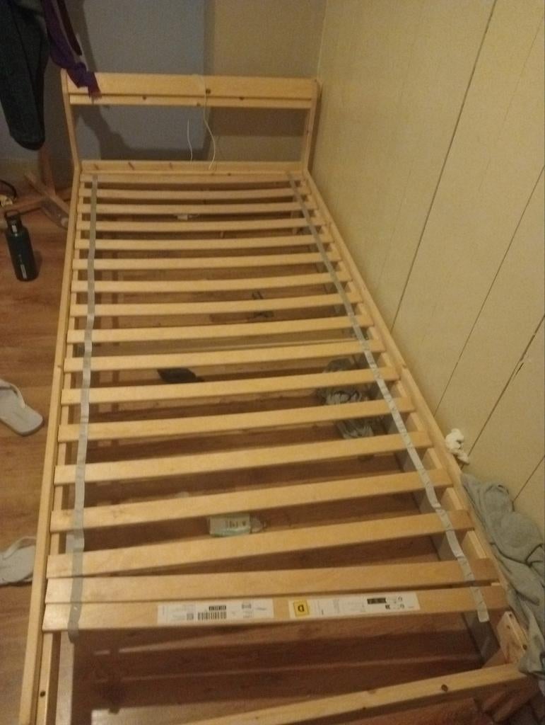 Bed frame, Ophalen, 90 cm, Eenpersoons, Zo goed als nieuw