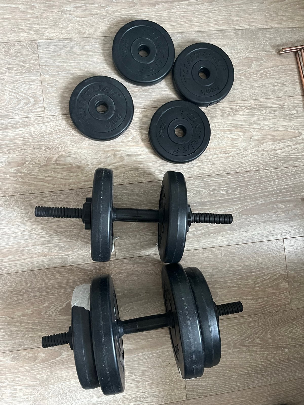 Dumbbell set met halterschijven, Sport en Fitness, Fitnessmaterialen, Ophalen, Gebruikt, Armen, Dumbbell