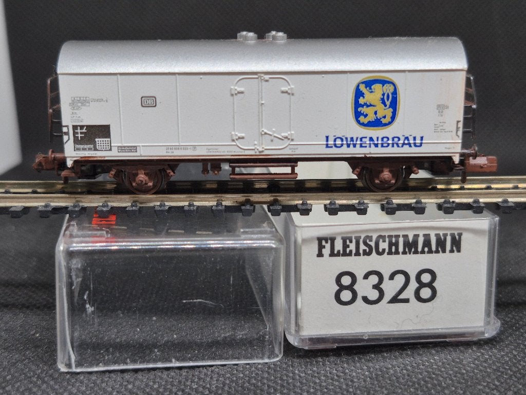 Fleischmann 8328 - Koelwagen ´Löwenbräu´ (15253), Gebruikt, Gelijkstroom, Fleischmann, Wagon