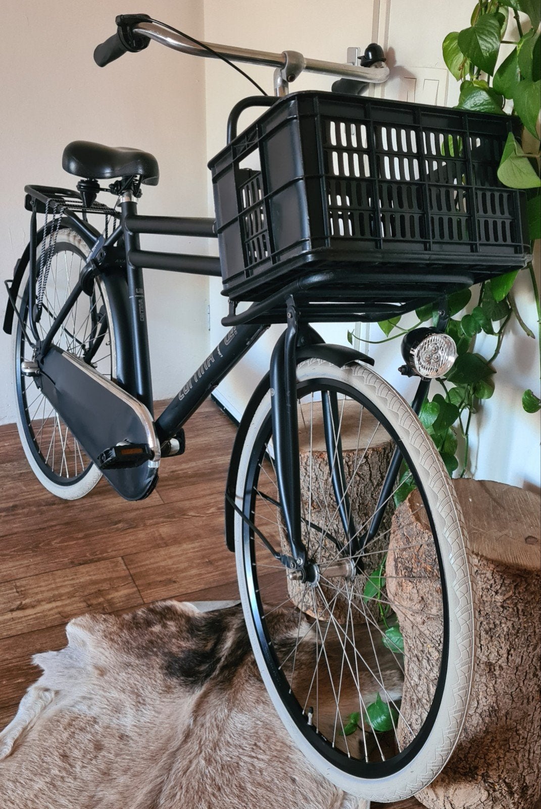matzwarte CORTINA type U4 Transportfiets || Herenfiets || N3, Terugtraprem, Versnellingen, Zo goed als nieuw, 57 tot 61 cm