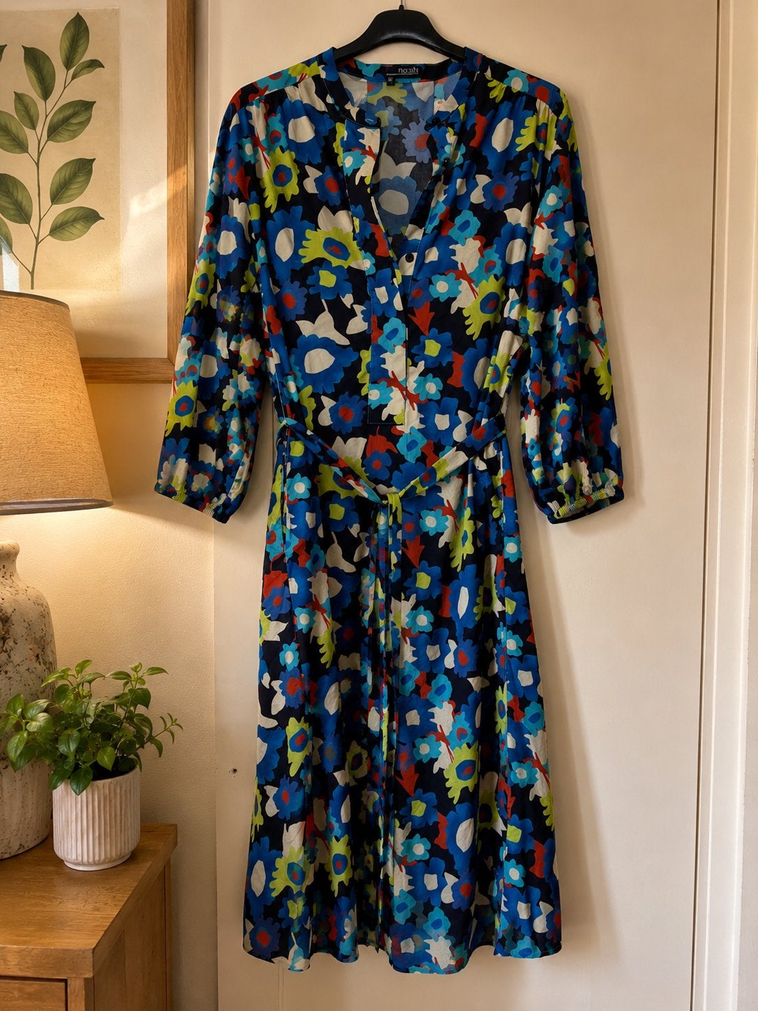 Norah Jurk - Kleurrijke Bloemenprint - Maat 42, Kleding | Dames, Jurken, Meerkleurig, Maat 42/44 (L), Ophalen of Verzenden, Zo goed als nieuw