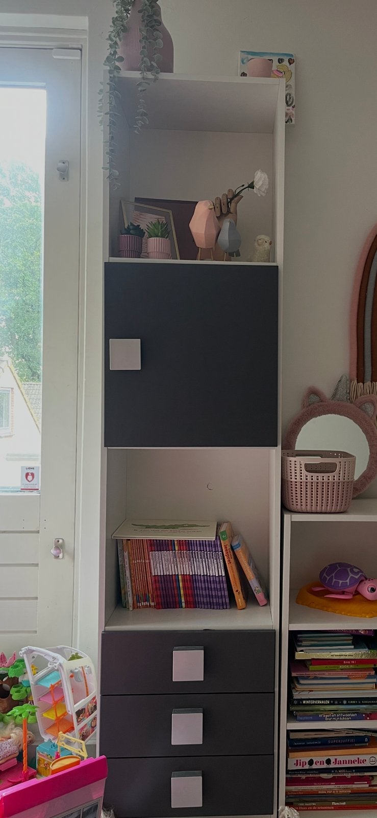Smalle kast wit/antractiet - gratis, Huis en Inrichting, Ophalen, Gebruikt