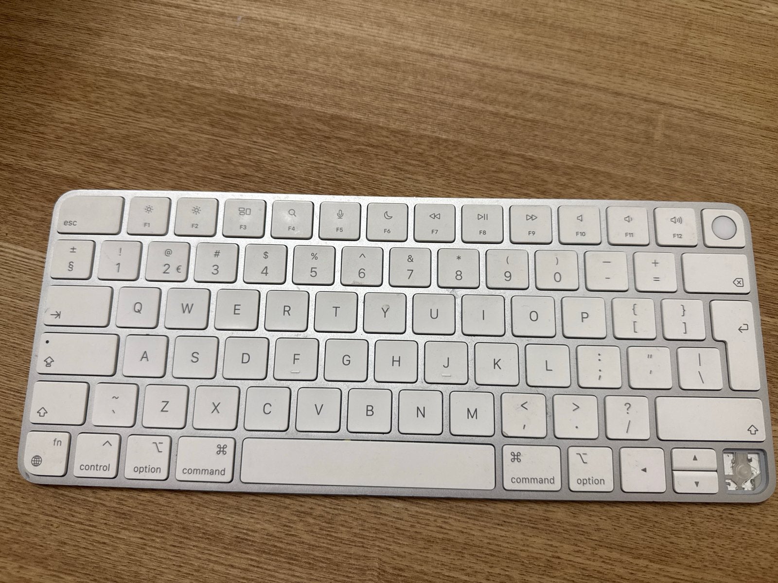 Apple Magic Keyboard (A1644) - Qwerty, Computers en Software, Toetsenborden, Gebruikt, Ophalen of Verzenden, Draadloos, Qwerty