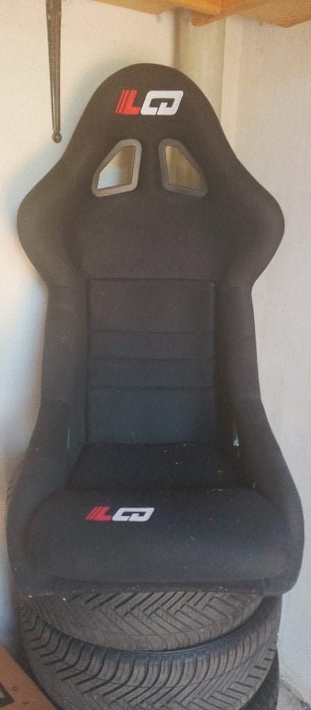 Kuipstoel simracing, Ophalen
