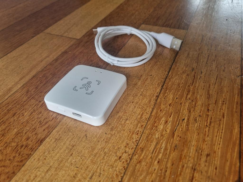 Tuya presence detector, aanwezigheidssensor, Zigbee, Hobby en Vrije tijd, Elektronica-componenten, Ophalen, Zo goed als nieuw