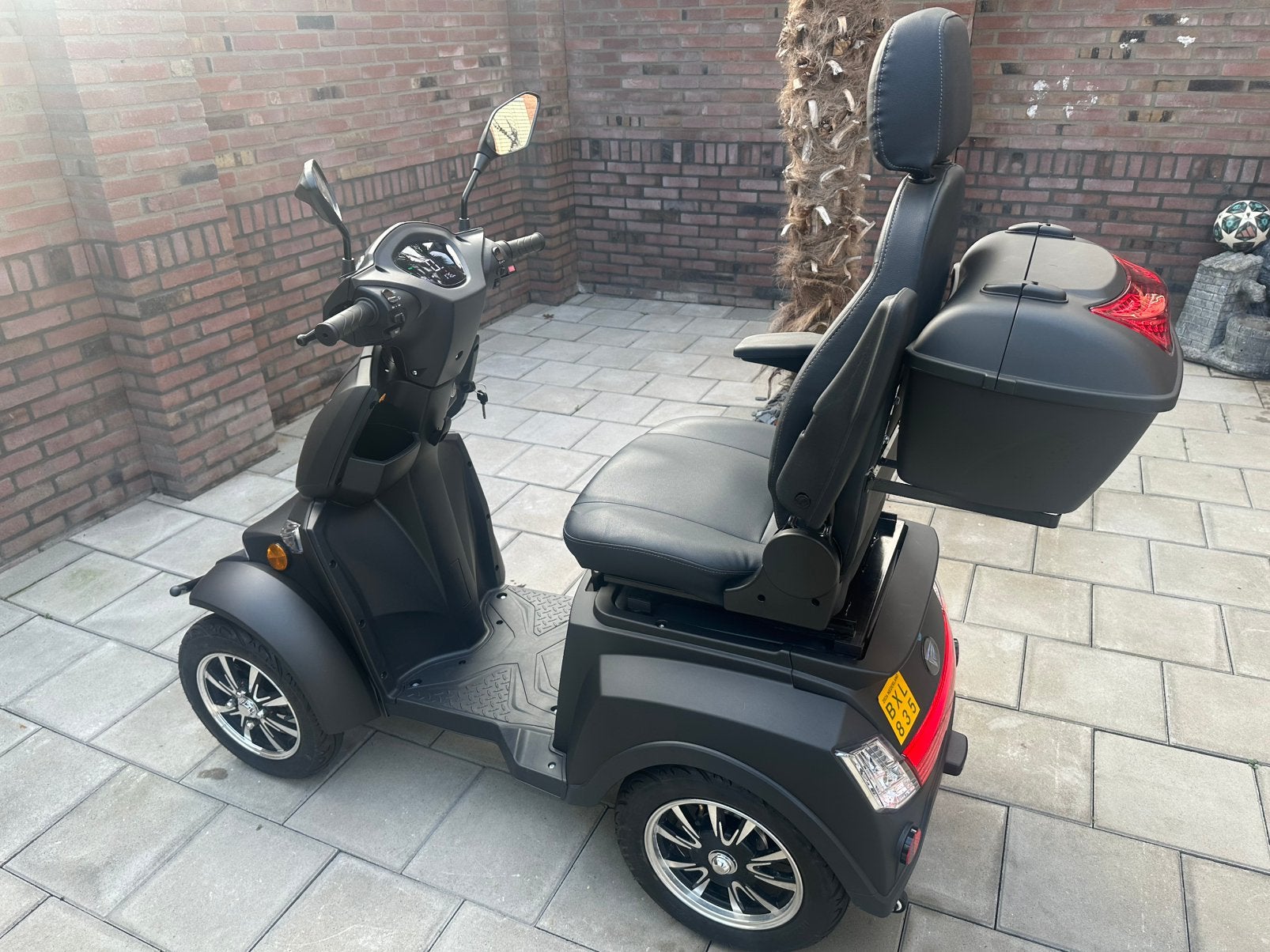 Nieuwe Scootmobiel, Diversen, Ophalen, Zo goed als nieuw, 46 km of meer, 16 km/u of meer