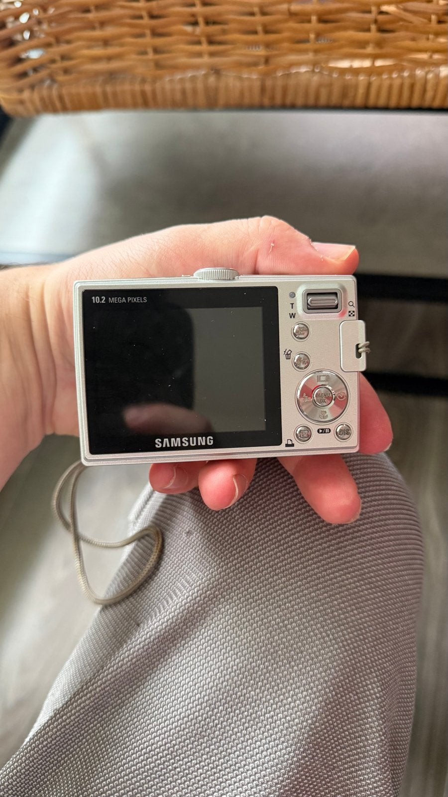 Samsung L210 Compactcamera 10.2 MP met tasje, Audio, Tv en Foto, Ingebouwde flitser, Gebruikt, Ophalen of Verzenden, Compactcamera
