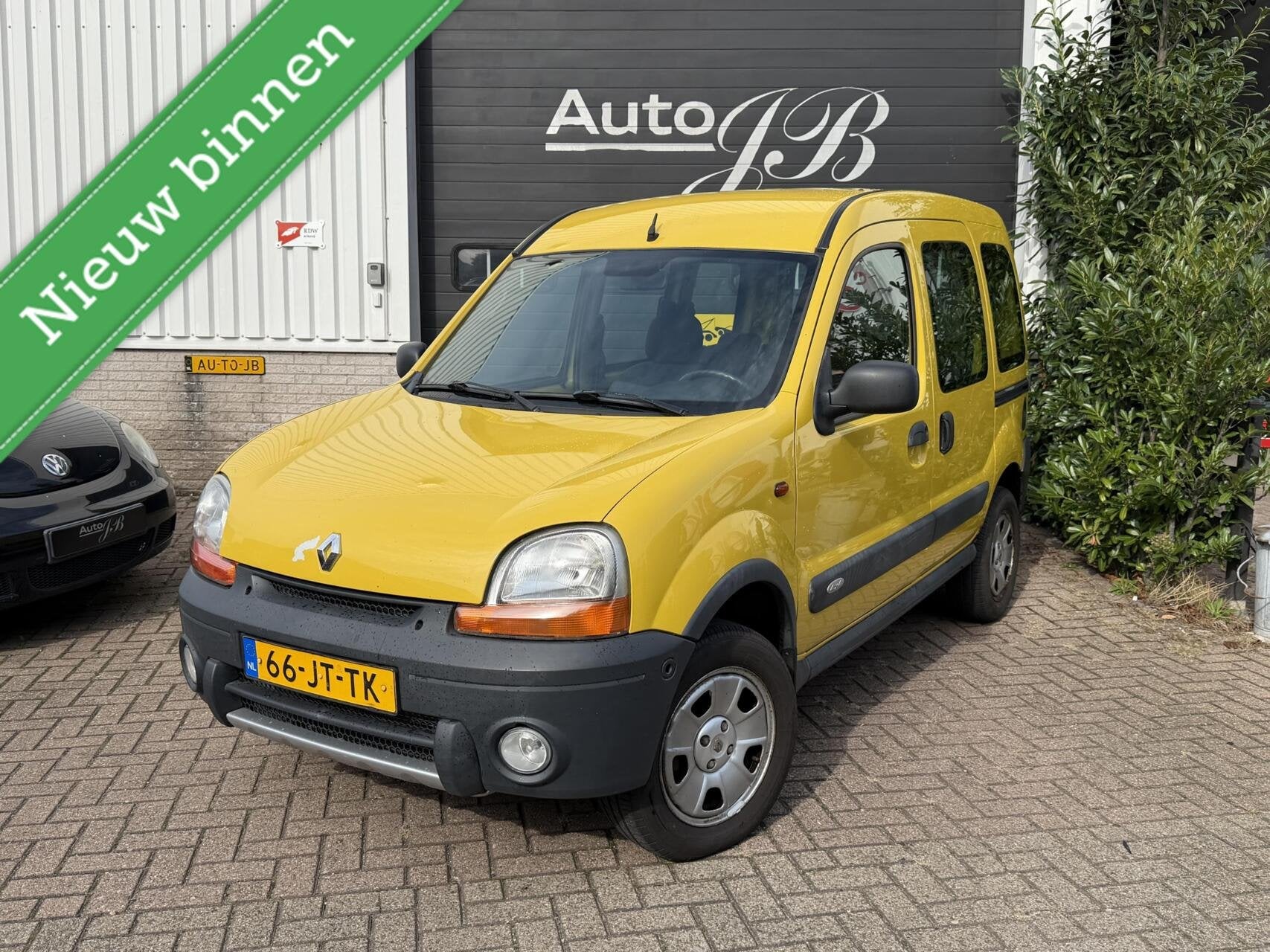 Renault Kangoo Combi 1.6 ALTICA 4x4 | APK 05-27 | LEES TEKST, Stof, Gebruikt, Zwart, Handgeschakeld