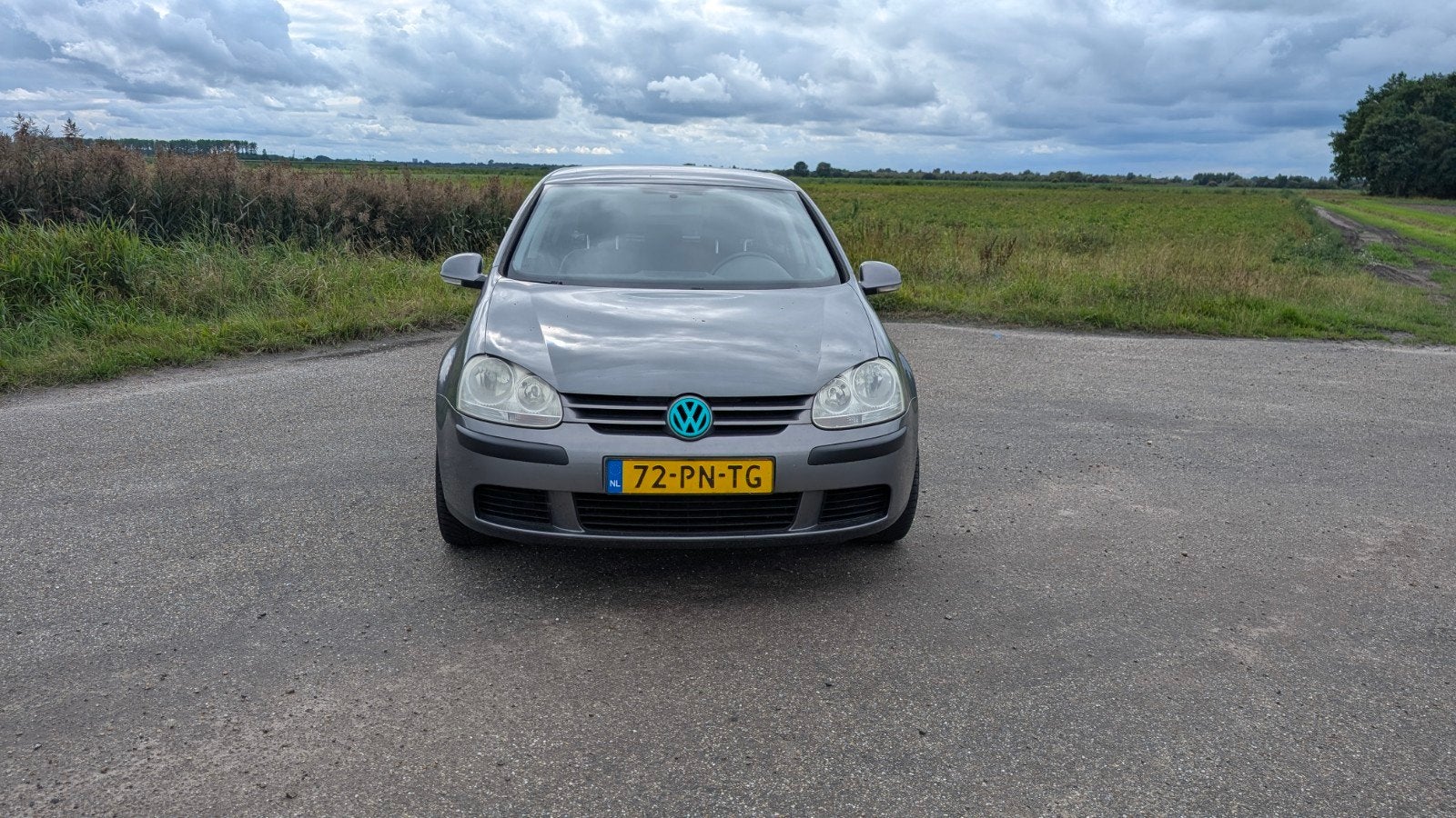 Volkswagen Golf 1.6 16V FSI 85KW 5D 2004 Grijs, Auto's, Voorwielaandrijving, 4 cilinders, 620 kg, Origineel Nederlands