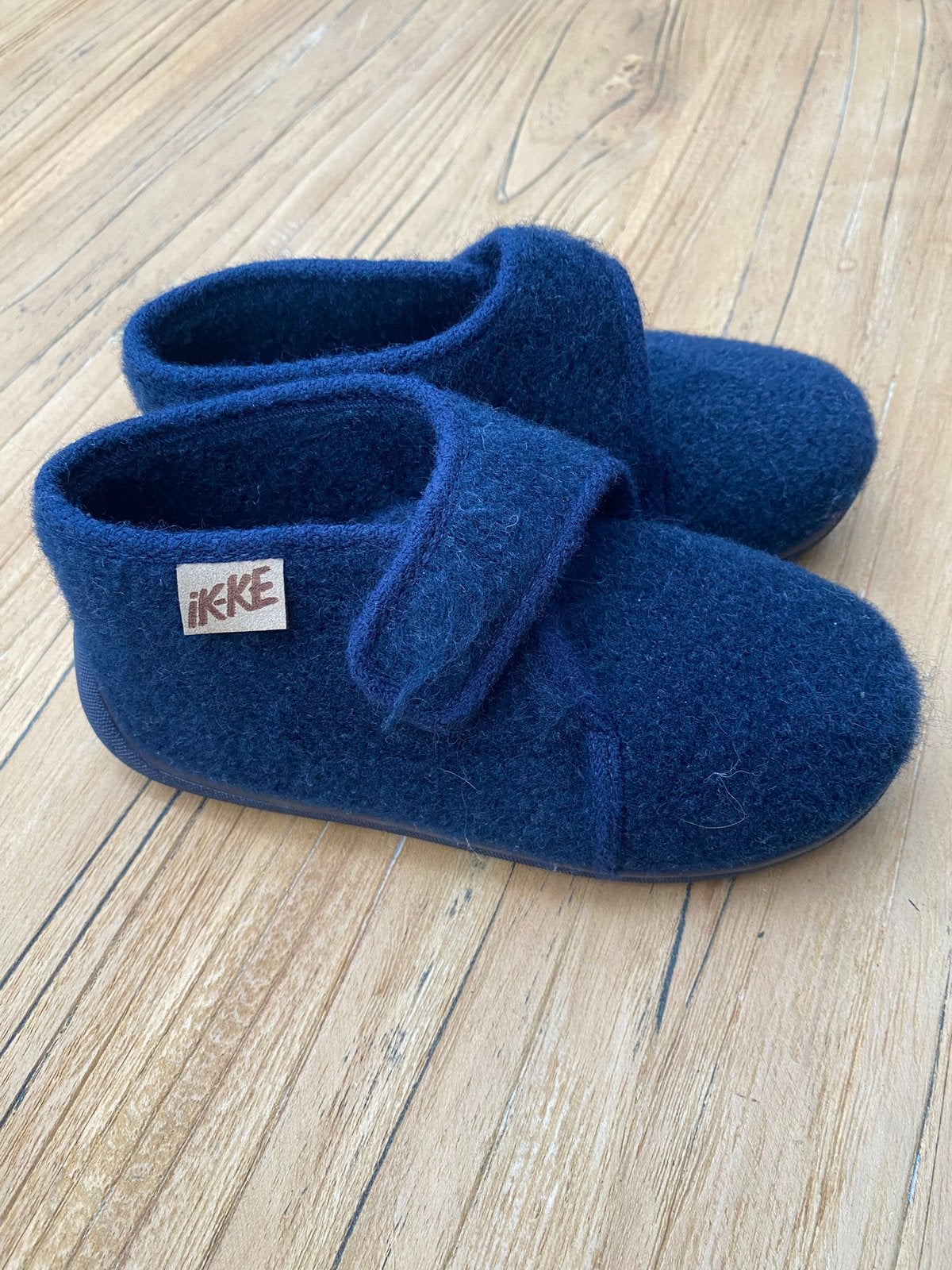 Slofjes, Kinderen en Baby's, Ophalen of Verzenden, Zo goed als nieuw, Jongetje of Meisje, Slofjes