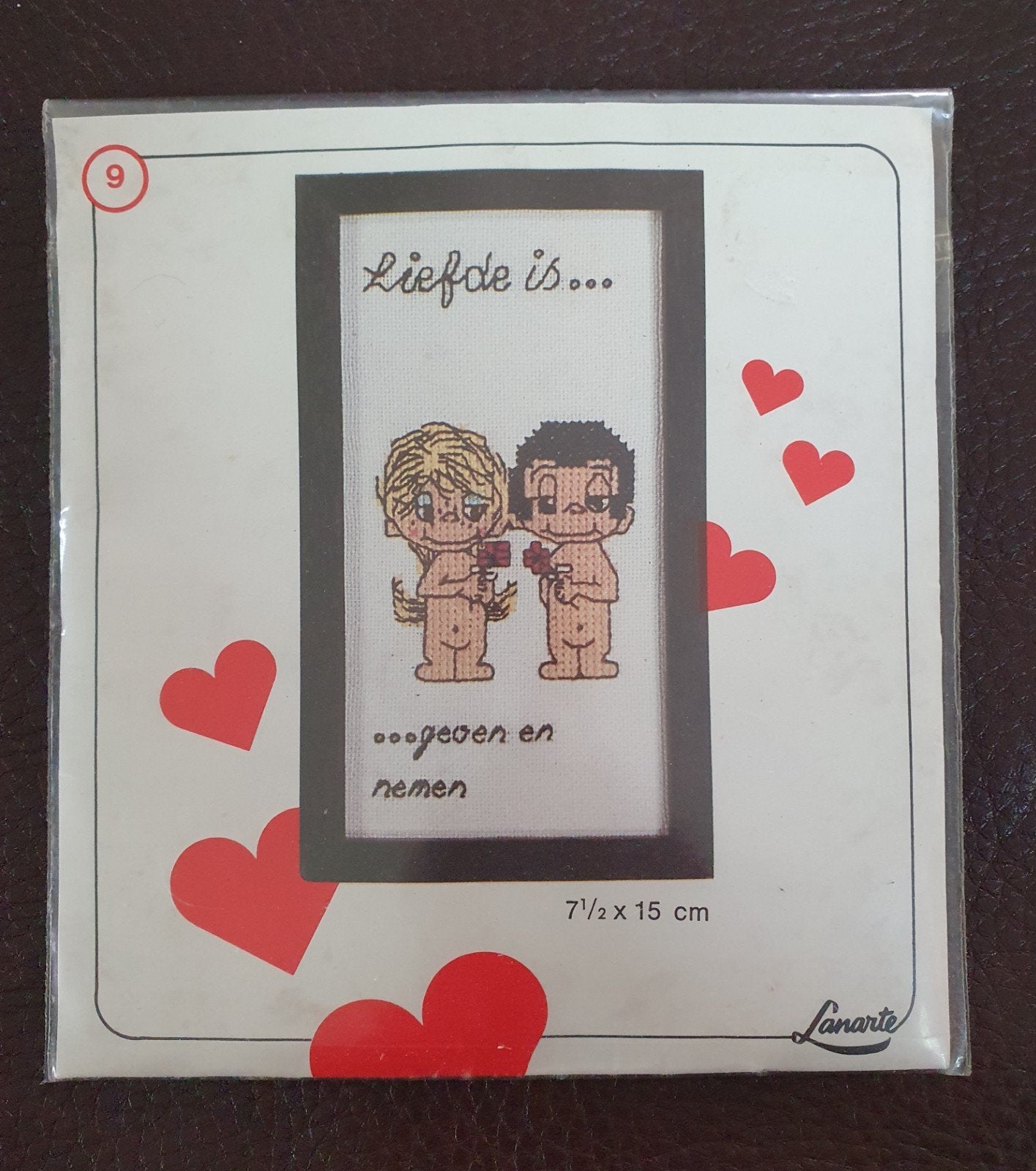 zeldzaam lanarte vintage - liefde is - borduurpakket, Hobby en Vrije tijd, Borduren en Borduurmachines, Verzenden, Nieuw, Handborduren