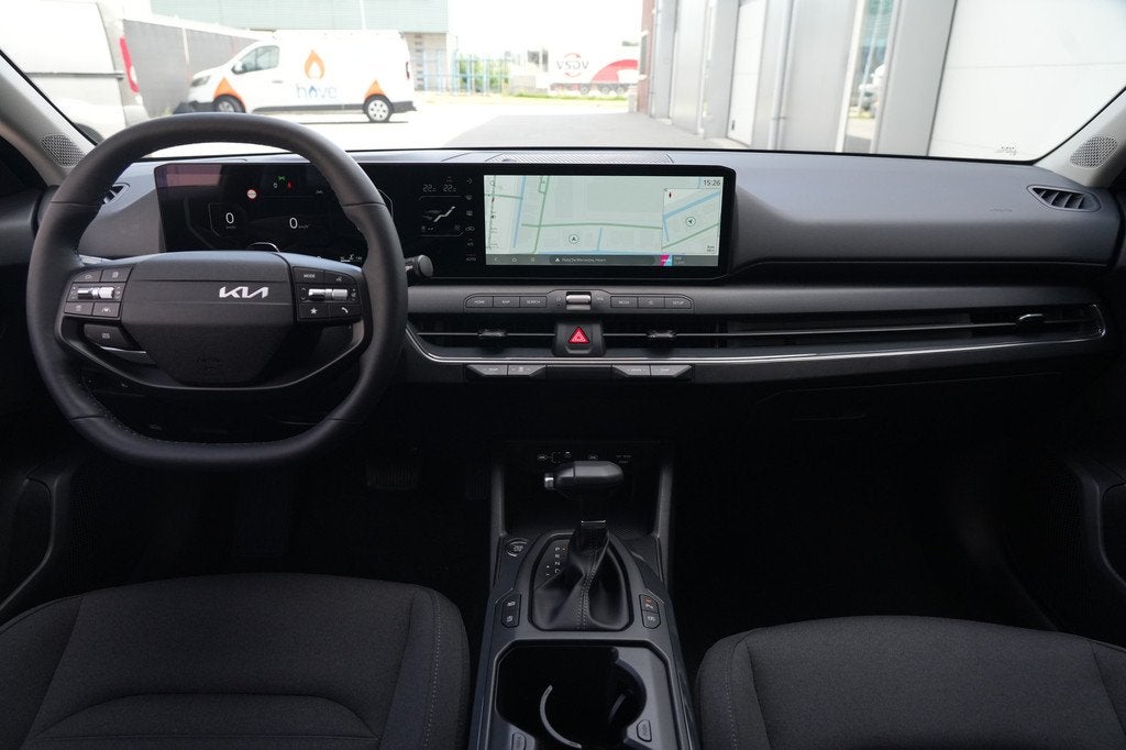 Kia K4 Sportswagon 1.6 T-GDi MHEV GT-Line Launch Edition 150, Auto's, Kia, Stof, 4 cilinders, 150 pk, Wit