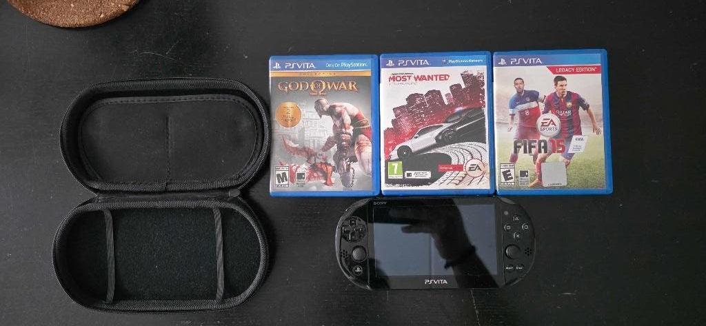 PS Vita met 3 games + case + laadkabel | werkend, 1 speler, Ophalen, Gebruikt, Vanaf 3 jaar