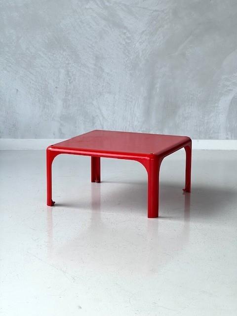 Artemide Demetrio 45 bijzettafel Vico Magistretti vintage, Kunststof, Gebruikt, ., Minder dan 50 cm