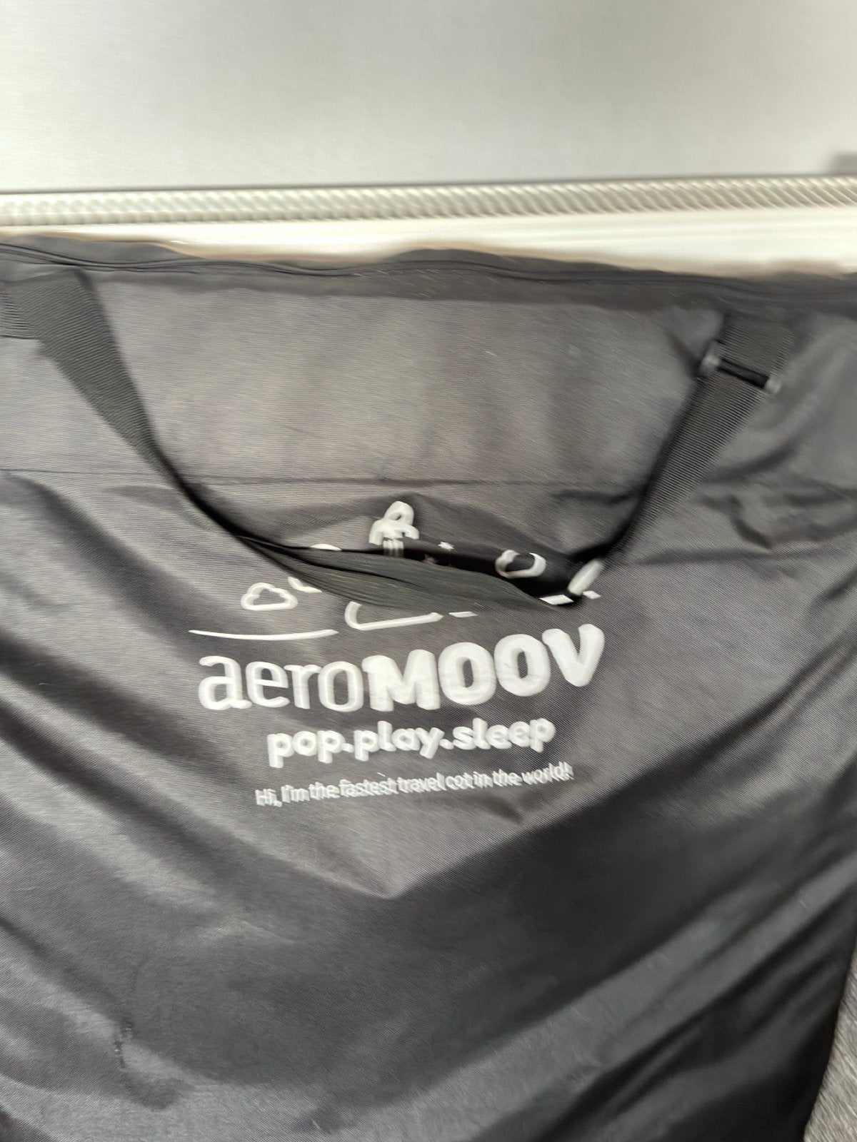 AeroMoov Pop-Play-Sleep Reisbedje - Zo goed als nieuw, Ophalen, Zo goed als nieuw, Reisbedje