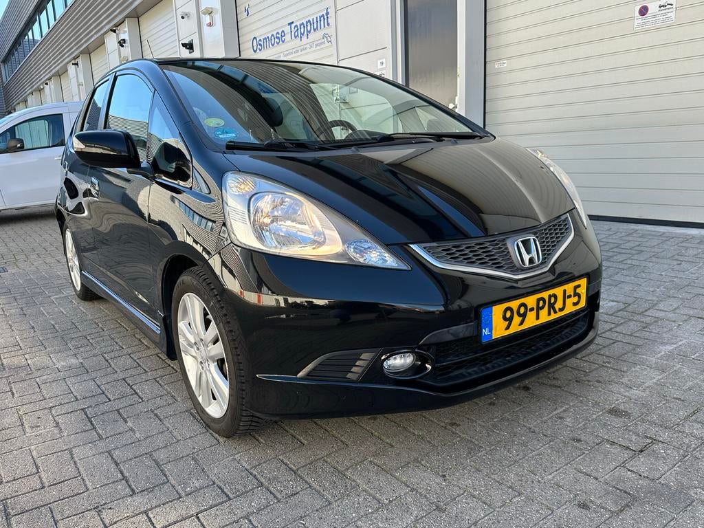 Zeer goede Honda Jazz 1.4 2009 zwart, luxe uitvoering, Voorwielaandrijving, 1046 kg, 40 €/maand, Zwart