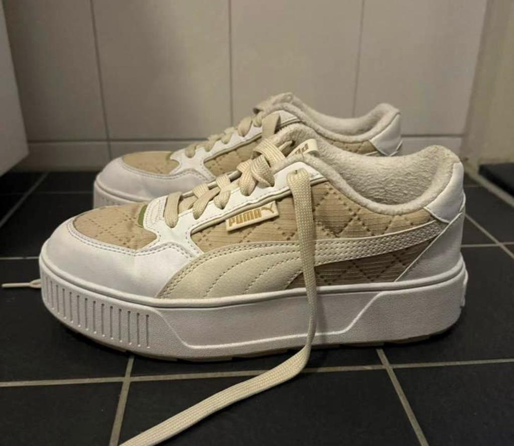Puma schoenen 39, Ophalen of Verzenden, Zo goed als nieuw, Sneakers of Gympen