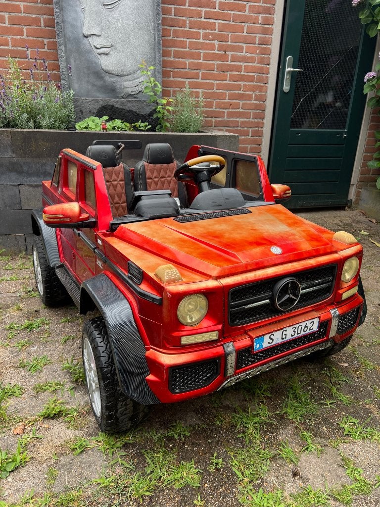 Mercedes-Maybach G650 elektrische kinderauto, rubberen band, Ophalen, Gebruikt