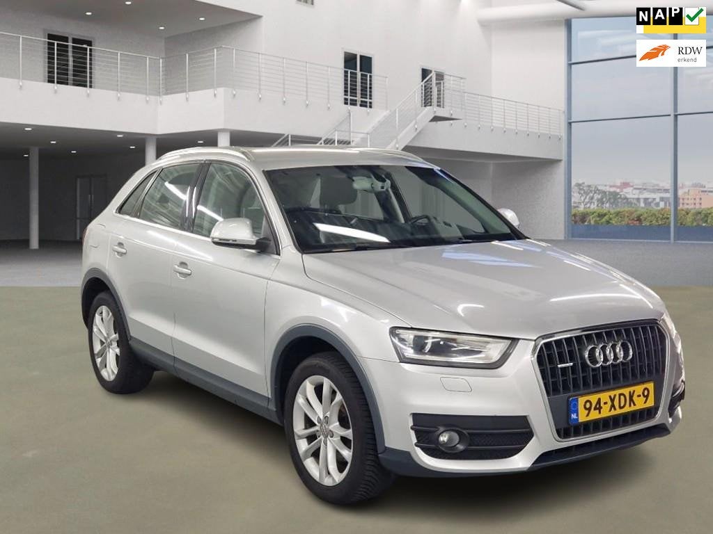 Audi Q3 2.0 TFSI quattro Pro Line / NL prijs 8199 e, Auto's, Euro 5, 4 cilinders, 1984 cc, Leder en Stof