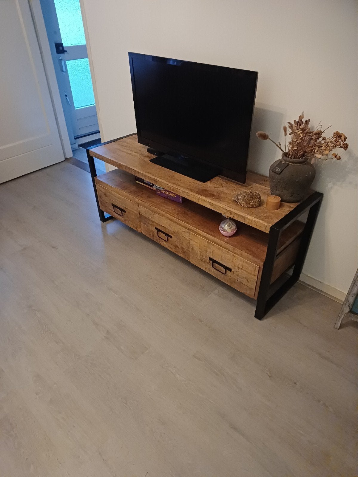 Robuust TV-meubel met 3 lades - Industrieel design, 100 tot 150 cm, Zo goed als nieuw, Minder dan 100 cm, Industrieel