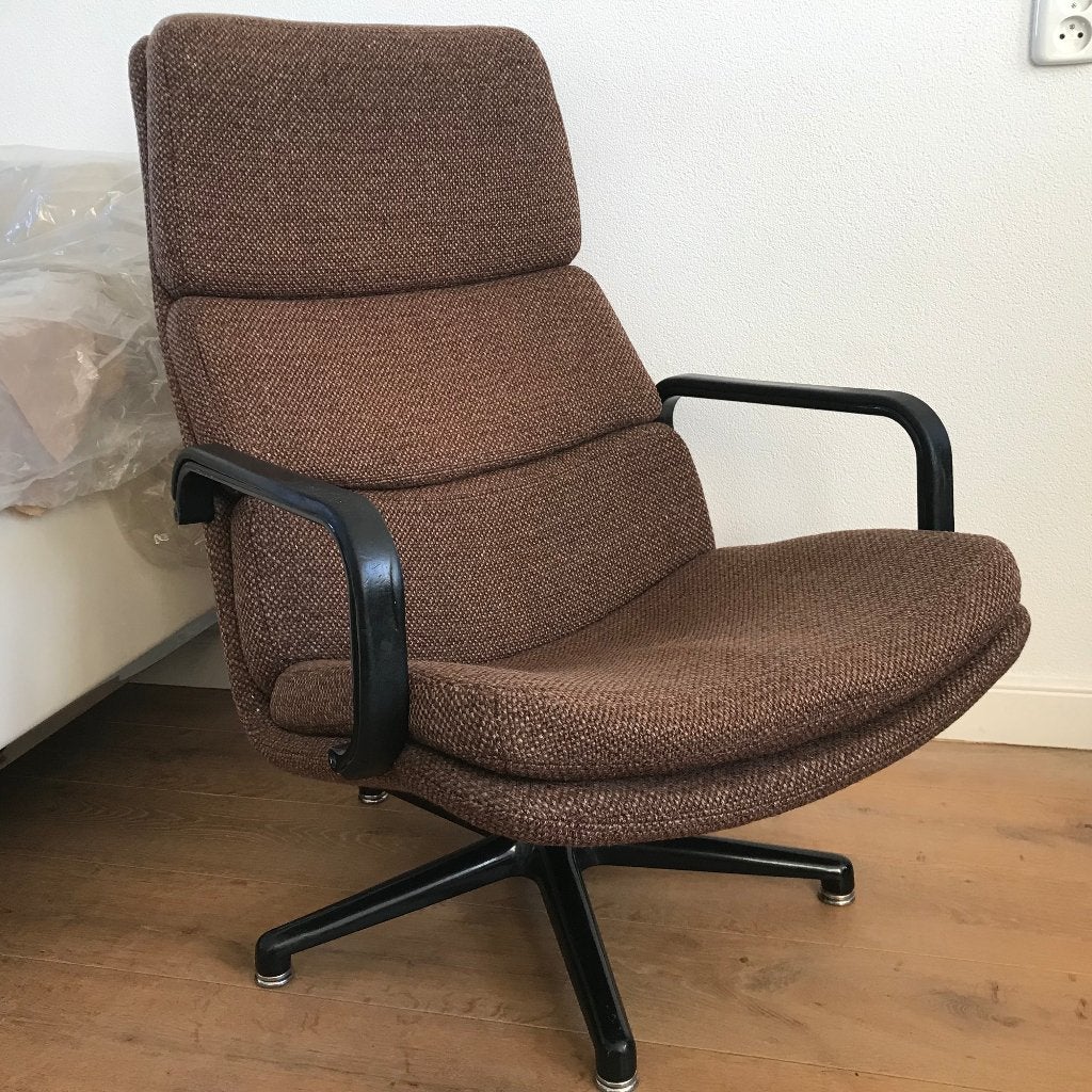 Vintage Artifort F141 F142 fauteuil bruin stof, Ophalen, Gebruikt, 75 tot 100 cm, Nvt
