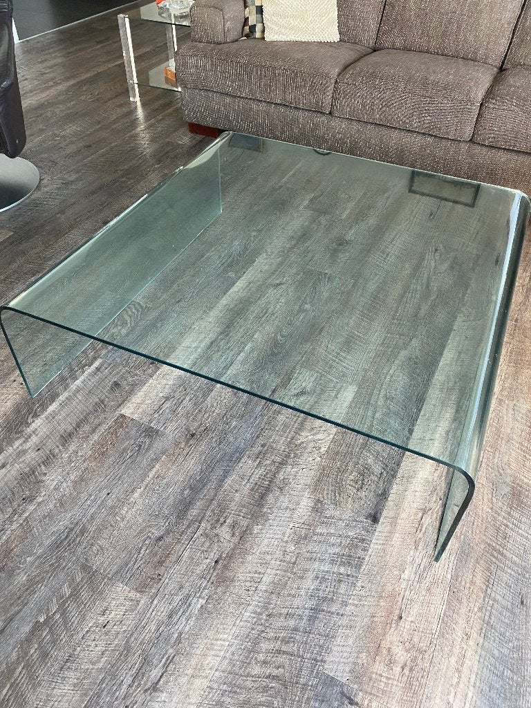 Grote design salontafel gebogen glas 120x120., Huis en Inrichting, Tafels | Salontafels, Ophalen, Gebruikt, Vierkant, Glas