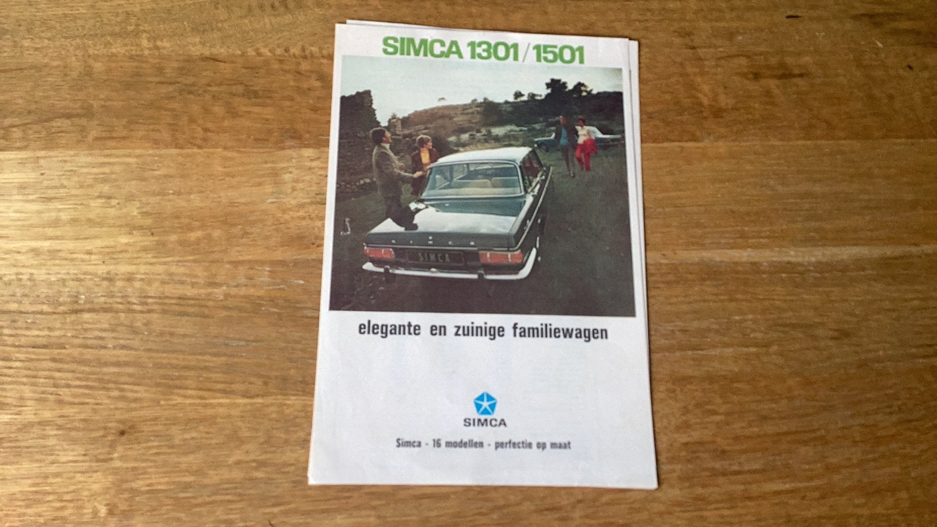 Simca 1301/1501 leaflet- Elegante en zuinige familiewagen, Ophalen of Verzenden, Gelezen, Overige merken
