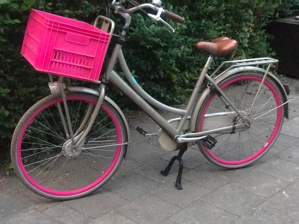 In goede staat damesfiets cortina 28 inch 3 versnelling, Fietsen en Brommers, Fietsen | Dames | Damesfietsen, 56 cm of meer, Ophalen of Verzenden