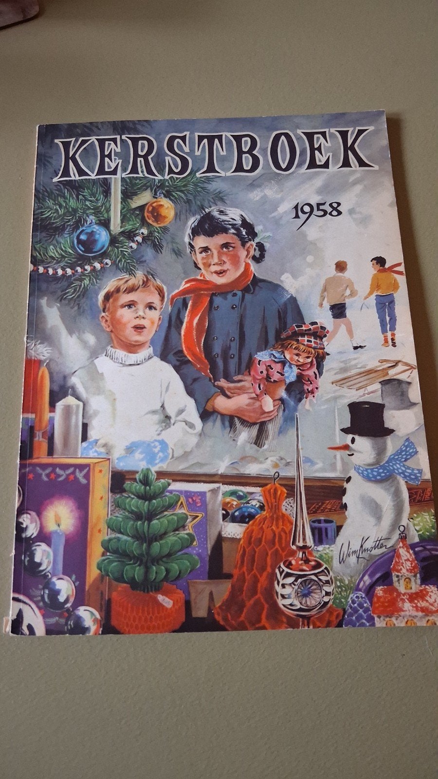 Kerstboek / Tijdschrift, Ophalen of Verzenden, Gelezen