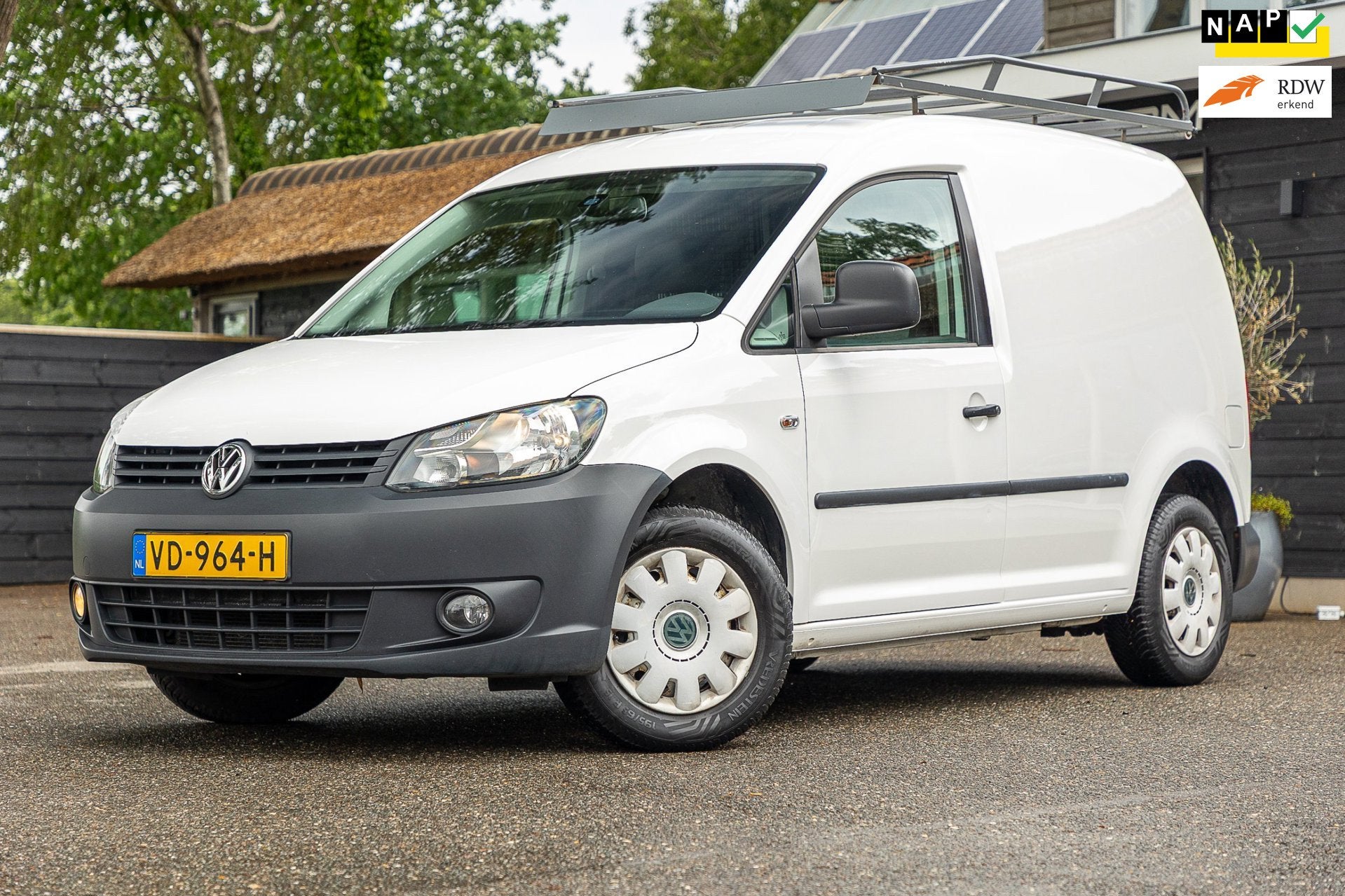 Volkswagen Caddy 1.6 TDI Trekhaak I Imperiaal I Airco I Crui, Auto's, Voorwielaandrijving, Stof, Gebruikt, Zwart