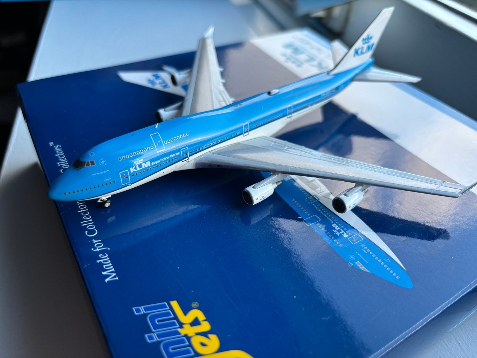 KLM Boeing 747-400 1:400 Geminijets, Overige merken, 1:200 of kleiner, Verzenden, Zo goed als nieuw