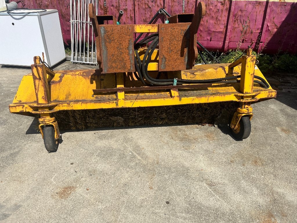 veegmachine voor aan heftrucks of ander machine, Gebruikt, Burtec, Ophalen, Overige merken