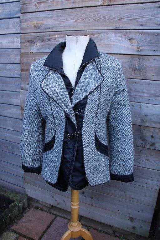 Winterjas zwart/ creme Creenstone mt M/L Vaste prijs OPRUIMI, Maat 38/40 (M), Zwart, Creenstone, Ophalen of Verzenden