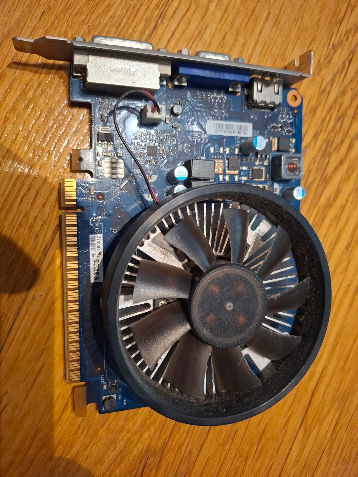 Medion Nvidia Grafische Kaart GTX 750 - Gebruikt, Gebruikt, Overige soorten, Ophalen of Verzenden, PCI-Express 1