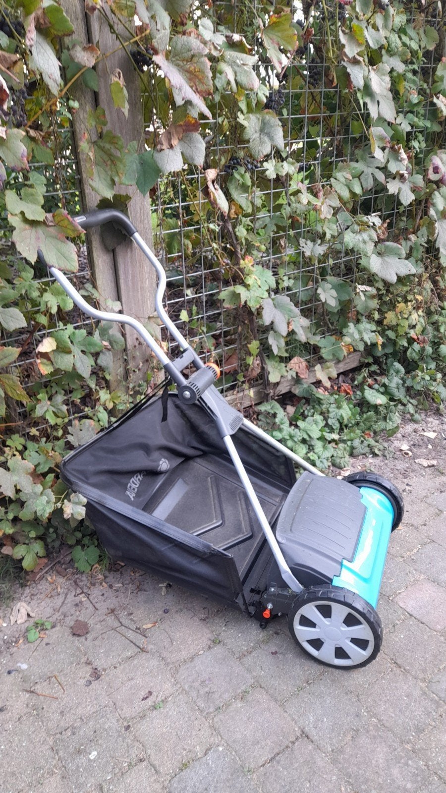 gardena kooimesmaaier 400c, Tuin en Terras, Ophalen, Gebruikt, Handgrasmaaier, Opvangbak
