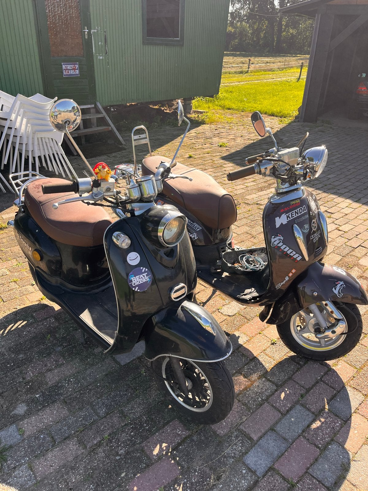 2 Loop/Sloop Scooters - Onderdelen of Opknapper, Fietsen en Brommers, Ophalen, Gebruikt, Overige typen, Overige merken