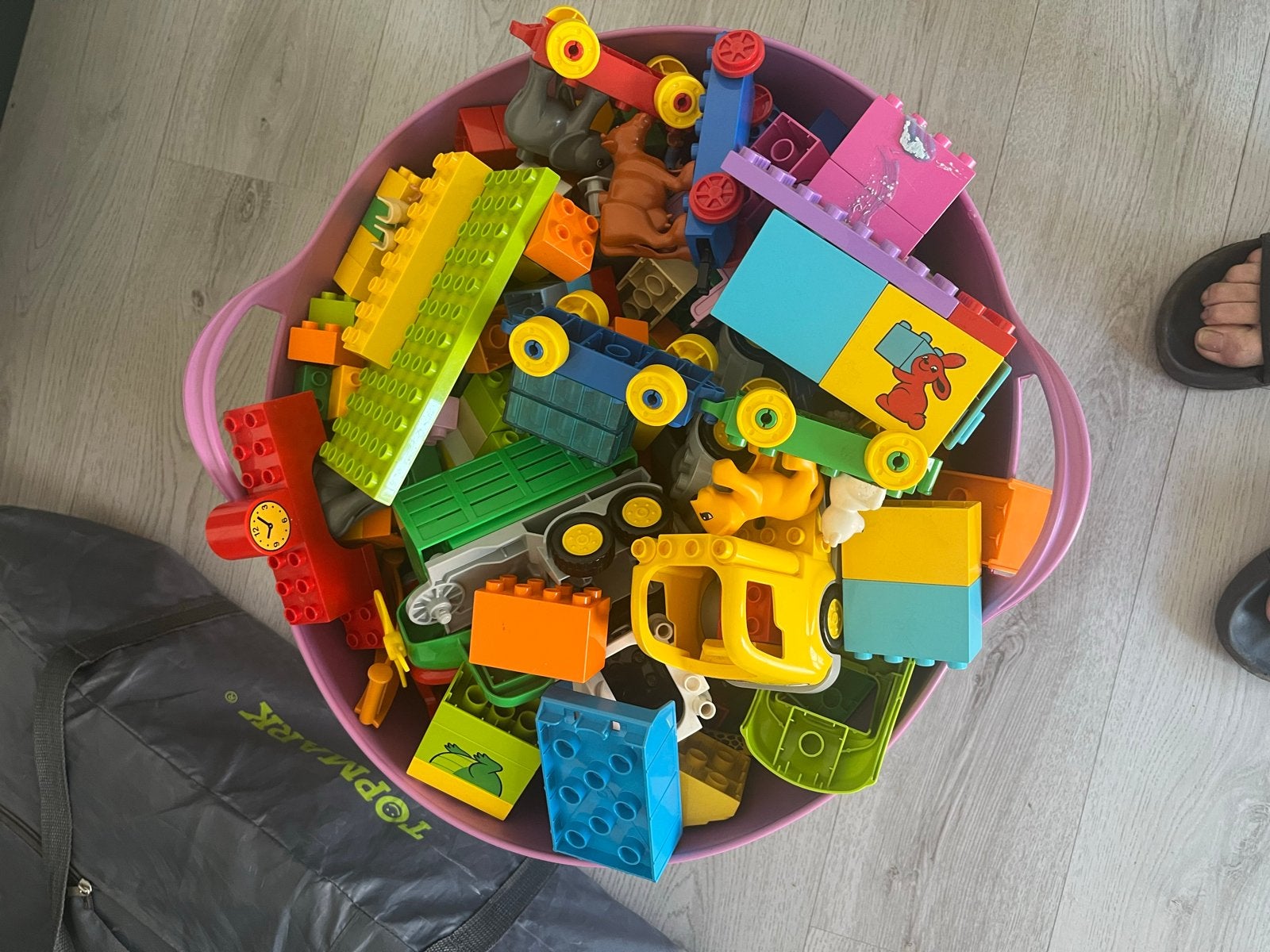 Grote partij Duplo en Lego Primo blokken en voertuigen, Inclusief minifiguren, Gebruikt, Ophalen of Verzenden, Duplo