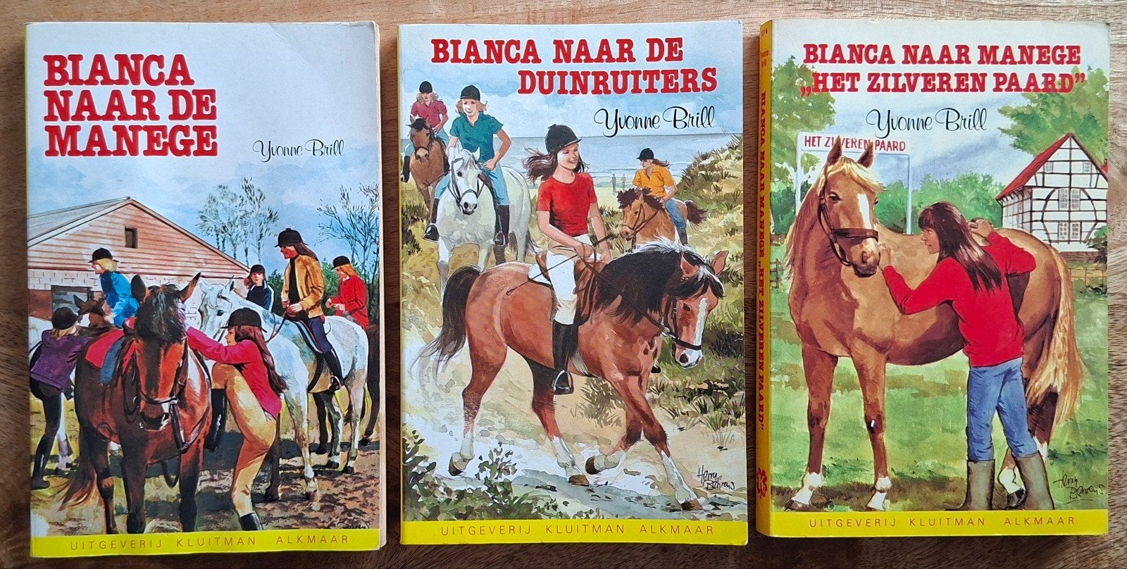 3 delen uit de Bianca serie - Yvonne Brill, Ophalen of Verzenden, Gelezen