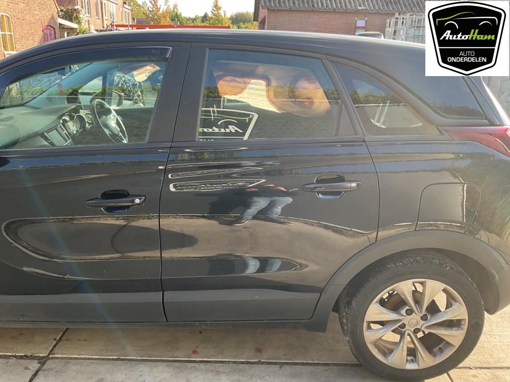 Portier Links Achter Opel Crossland (X) 2019 39127311, Gebruikt, Bahnhofsplatz, Rüsselsheim am Main 65423, , Duitsland, Opel, Opel Automobile GmbH