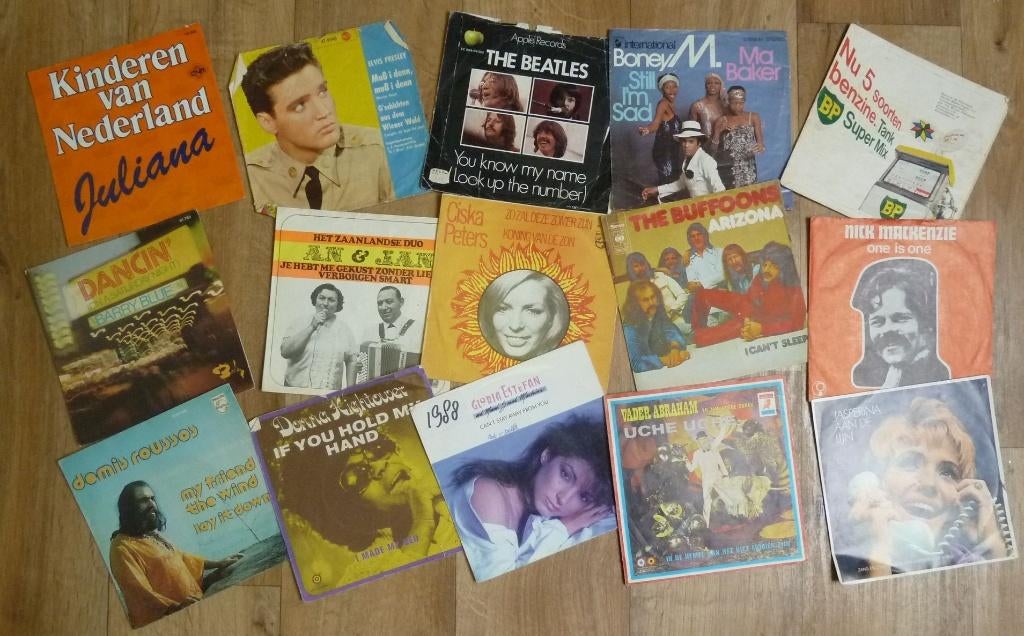 grote partij single hoesjes 71 stuks zonder de singles, Cd's en Dvd's, Vinyl Singles, Gebruikt, Overige typen, Pop, 7 inch, Ophalen of Verzenden