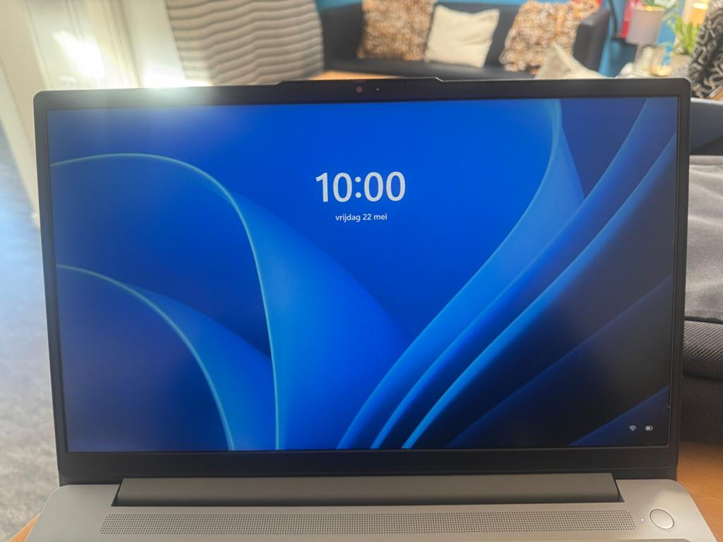 Lenovo IdeaPad Slim 3 (15ALC6) - AMD Ryzen 5, 8GB RAM, 256GB, Met videokaart, 2 tot 3 Ghz, 8 GB, Ophalen of Verzenden