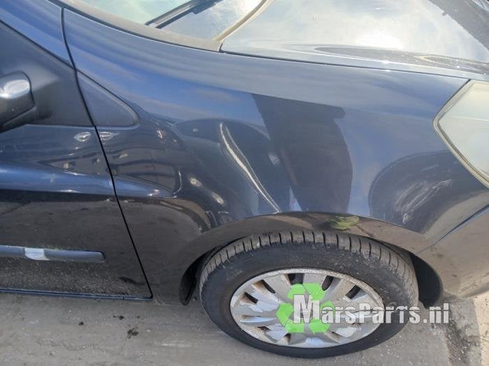 Scherm rechts-voor van een Renault Clio, Auto-onderdelen, Gebruikt, -, Renault, -