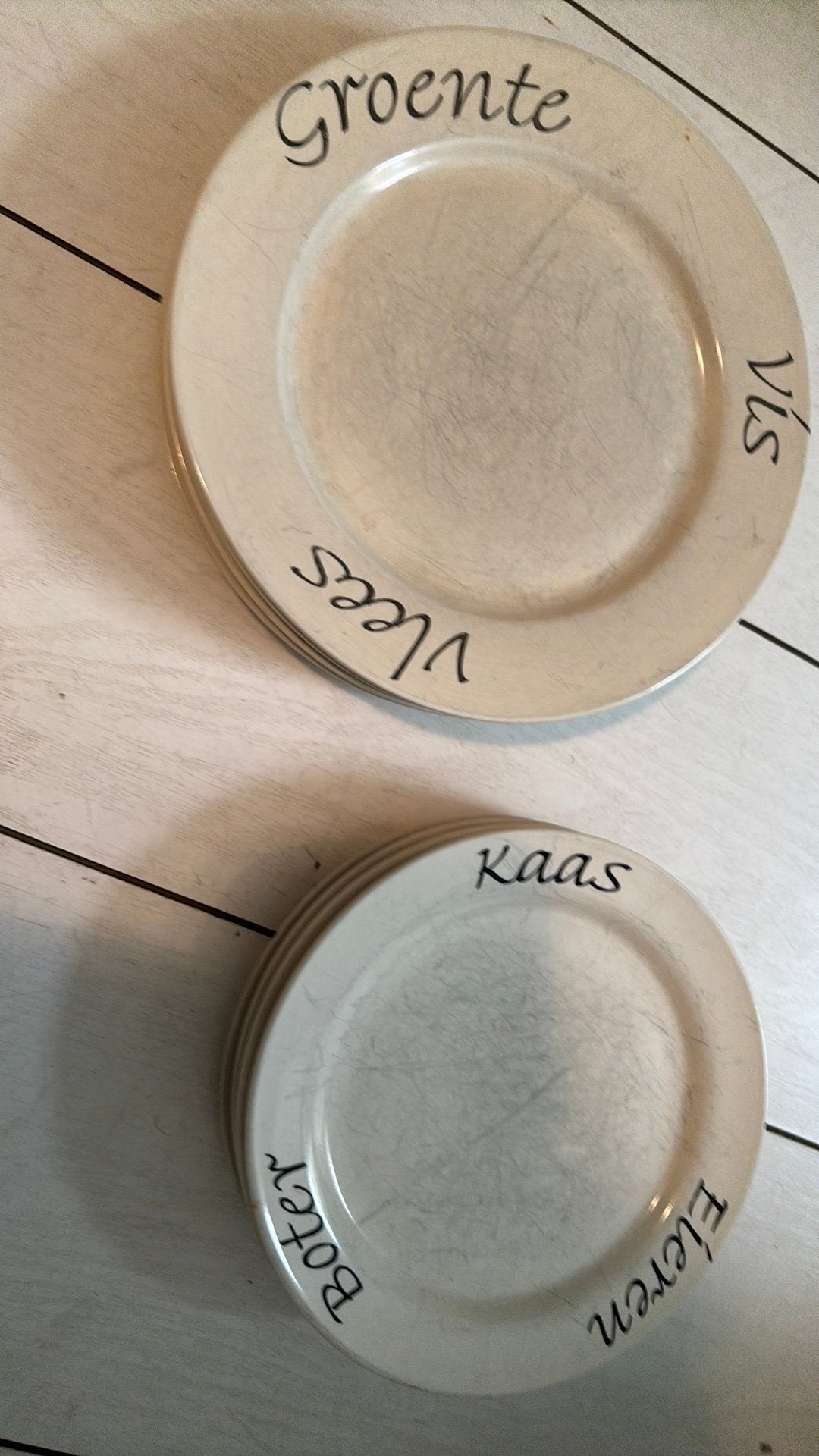servies Xenos 8 stuks, Ophalen of Verzenden, Zo goed als nieuw, Overige stijlen, Bord(en)