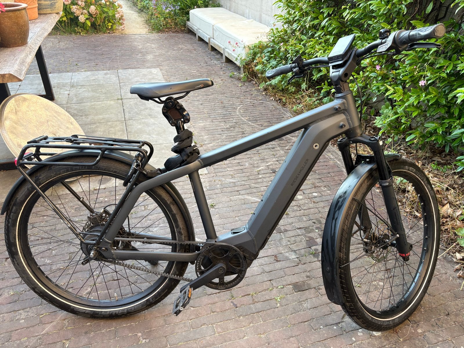 Riese & Müller Charger3 GT Vario, Fietsen en Brommers, Riese & Müller, Ophalen of Verzenden, Zo goed als nieuw, 50 km per accu of meer