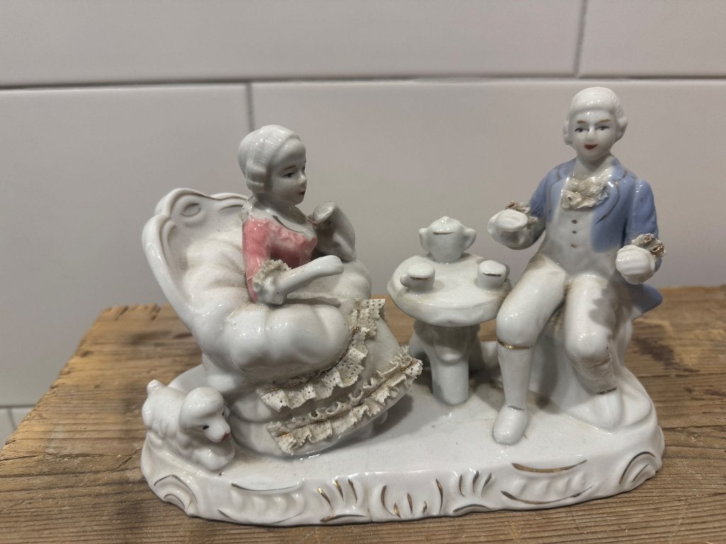 Porselein beeldje, Antiek en Kunst, Ophalen of Verzenden