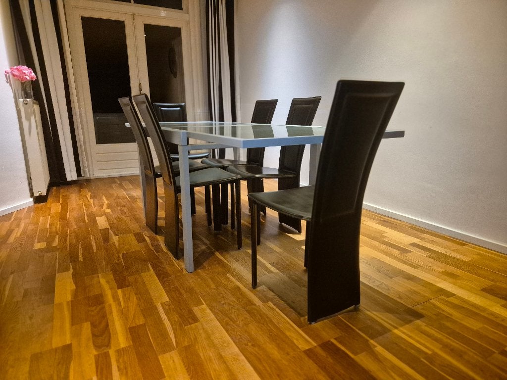 Uitschuifbare design eettafel met 6 stoelen, Ophalen, Gebruikt, 200 cm of meer, 50 tot 100 cm